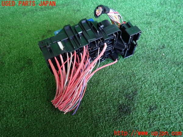 2UPJ-9235216741]ルノー・メガーヌ R.S.(ルノー・スポール)(DZF4R)ヒューズボックス1 中古_2