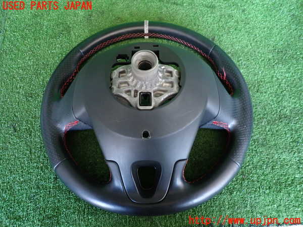 2UPJ-9235217855]ルノー・メガーヌ R.S.(ルノー・スポール)(DZF4R)ステアリングホイール 中古_2