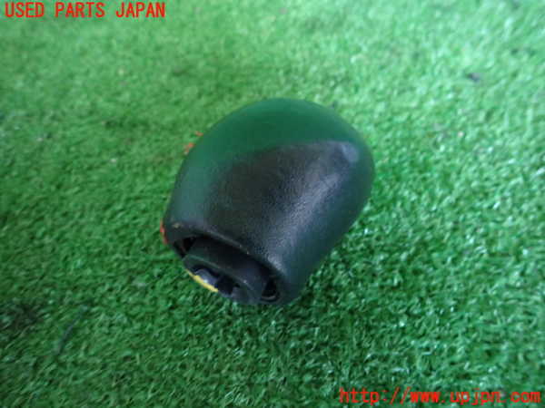 2UPJ-9235217570]ルノー・メガーヌ R.S.(ルノー・スポール)(DZF4R)シフトノブ 中古_2