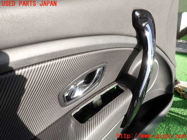 2UPJ-9235211264]ルノー・メガーヌ R.S.(ルノー・スポール)(DZF4R)左前ドア内張り 中古_2