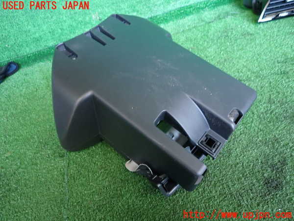 2UPJ-9235217905]ルノー・メガーヌ R.S.(ルノー・スポール)(DZF4R)コラムカバー 中古_2