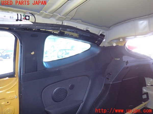 2UPJ-9235217675]ルノー・メガーヌ R.S.(ルノー・スポール)(DZF4R)右リアピラートリム 中古_2