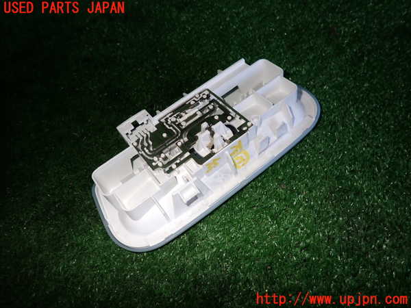 2UPJ-9235216412]ルノー・メガーヌ R.S.(ルノー・スポール)(DZF4R)ルームランプ2 (真中 2列目) 中古_3