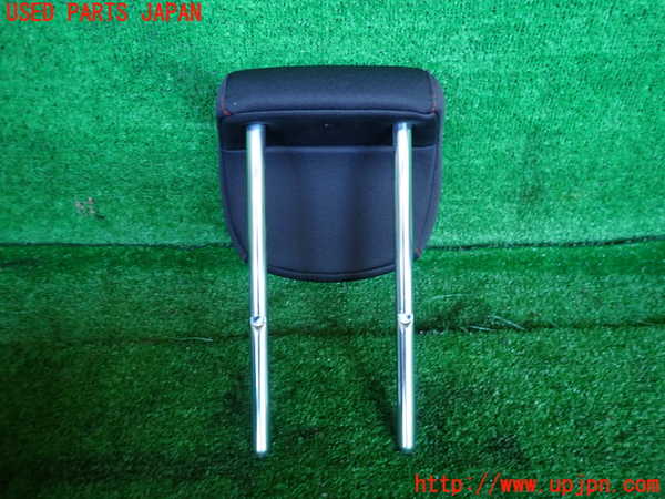 2UPJ-9235217150]ルノー・メガーヌ R.S.(ルノー・スポール)(DZF4R)右2列目ヘッドレスト 中古_2