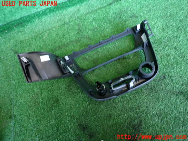 2UPJ-9235217692]ルノー・メガーヌ R.S.(ルノー・スポール)(DZF4R)内装トリム類2 中古_2