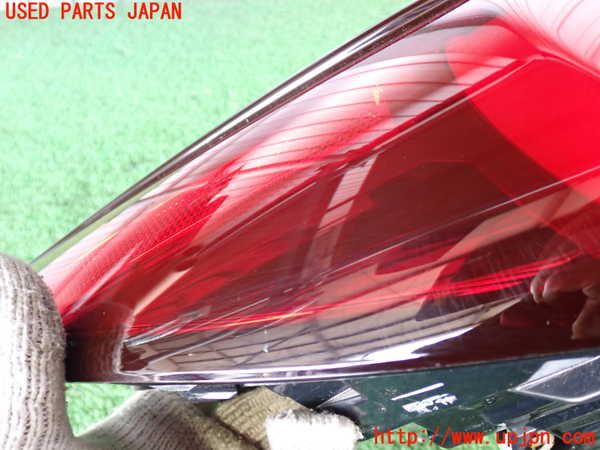 2UPJ-9235221536]CX-5(KF2P)左テールランプ 中古_3