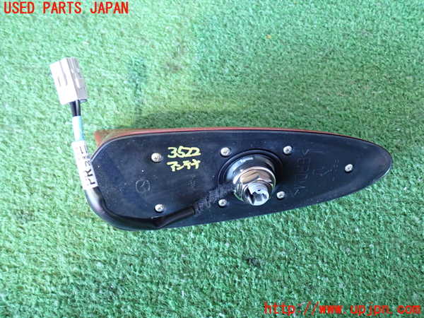 2UPJ-9235226550]CX-5(KF2P)アンテナ 中古_3