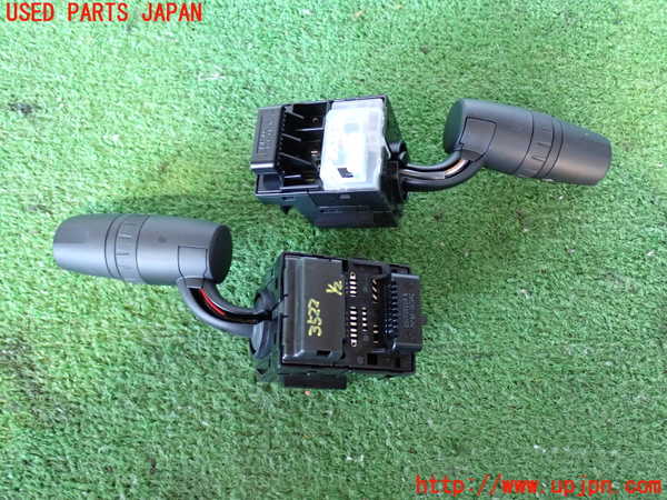 2UPJ-9235226720]CX-5(KF2P)コンビネーションスイッチ 中古_4