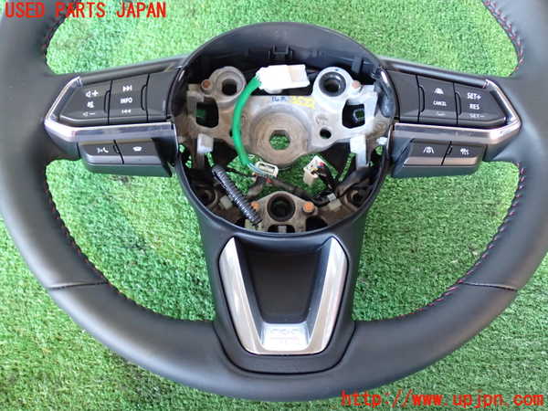 2UPJ-9235227855]CX-5(KF2P)ステアリングホイール 中古_2