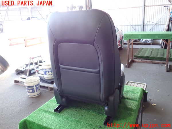 2UPJ-9235227065]CX-5(KF2P)助手席シート 中古_4