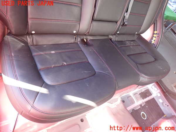 2UPJ-9235227385]CX-5(KF2P)リアシート 中古_2