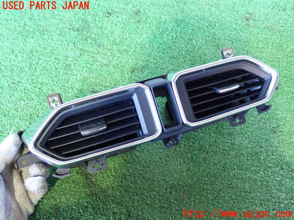 2UPJ-9235227526]CX-5(KF2P)エアコン吹き出し口1 (真中) 中古_2