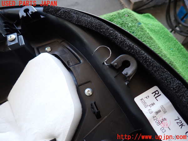 2UPJ-9235221234]CX-5(KF2P)右前ドア内張り 中古_4