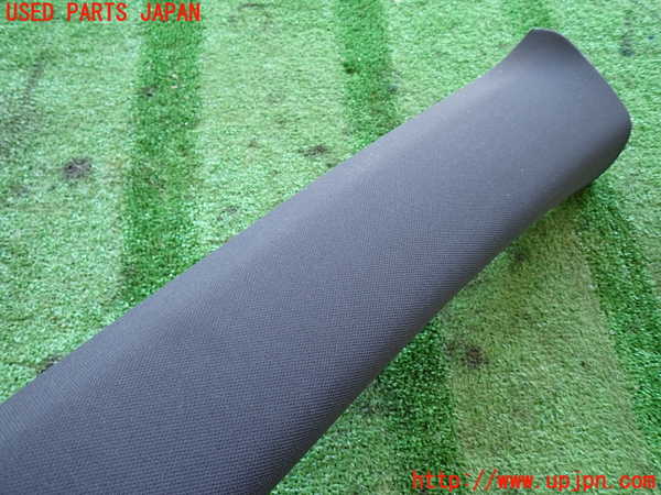 2UPJ-9235227655]CX-5(KF2P)右フロントピラートリム 中古_2