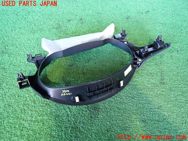 2UPJ-9235227510]CX-5(KF2P)メーターフード 中古_3