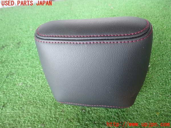 2UPJ-9235227130]CX-5(KF2P)真中2列目ヘッドレスト 中古_2