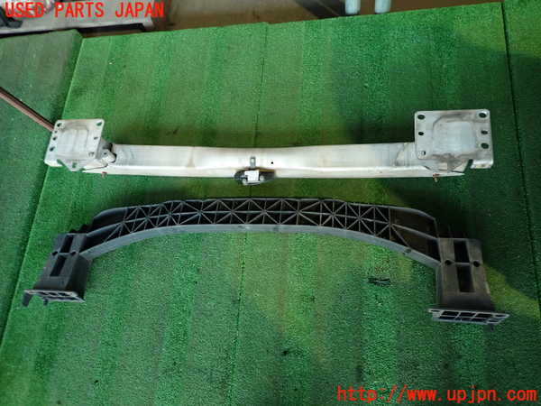 2UPJ-9235231014]プジョー・RCZ(T7R5F02)フロントバンパーホースメント 中古_2