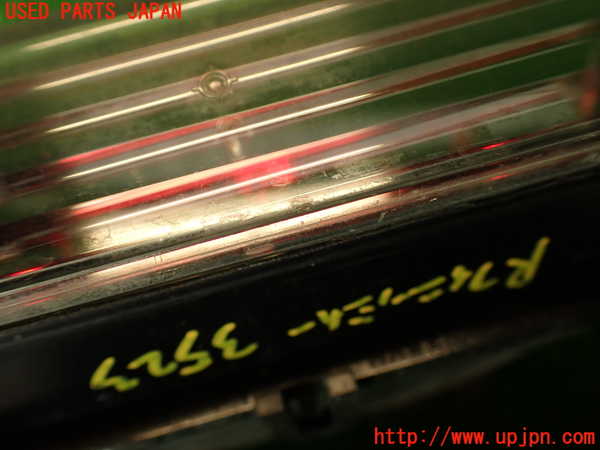 2UPJ-9235231559]プジョー・RCZ(T7R5F02)リアフィニッシャー 中古_4