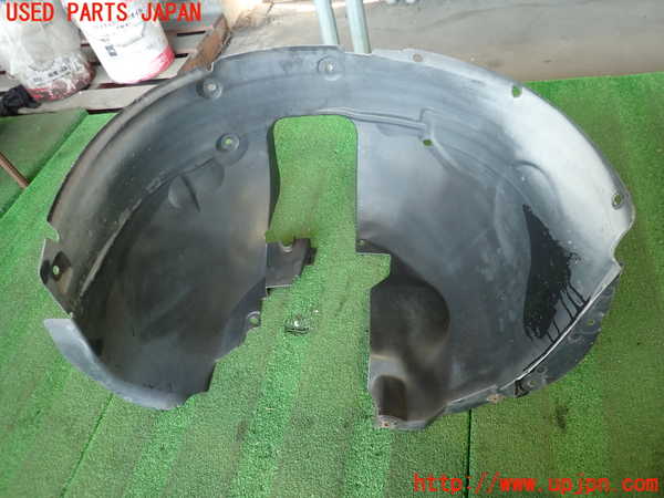 2UPJ-9235231090]プジョー・RCZ(T7R5F02)右前フェンダーライナー 中古_3
