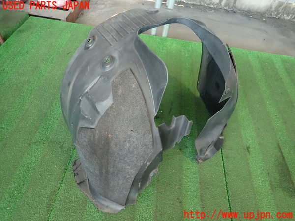 2UPJ-9235231092]プジョー・RCZ(T7R5F02)左前フェンダーライナー 中古_2