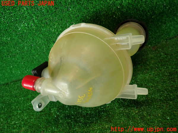 2UPJ-9235232410]プジョー・RCZ(T7R5F02)ラジエータータンク 中古_2