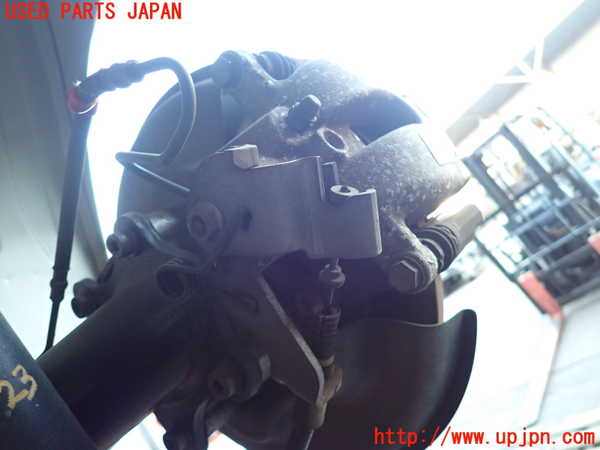 2UPJ-9235234090]プジョー・RCZ(T7R5F02)右リアキャリパー 中古_2