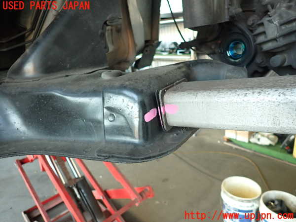 2UPJ-9235235285]プジョー・RCZ(T7R5F02)フロントメンバー 中古_3