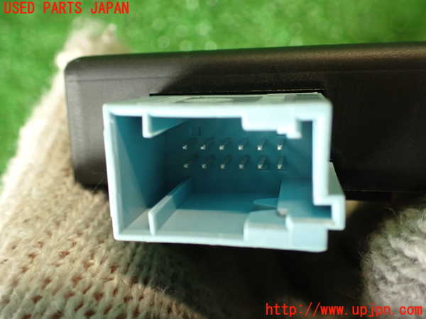 2UPJ-9235236149]プジョー・RCZ(T7R5F02)コンピューター4 (アラームセンサーモジュール) 中古_4