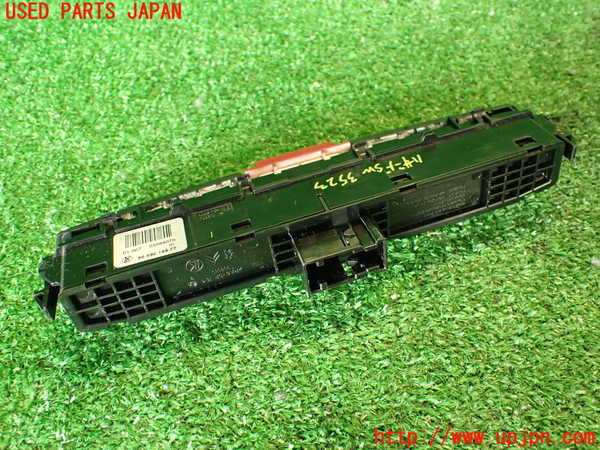 2UPJ-9235236290]プジョー・RCZ(T7R5F02)ハザードスイッチ 中古_2