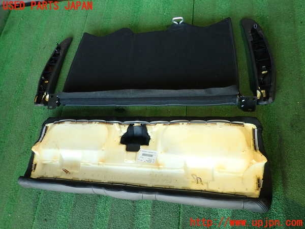 2UPJ-9235237385]プジョー・RCZ(T7R5F02)リアシート 中古_5