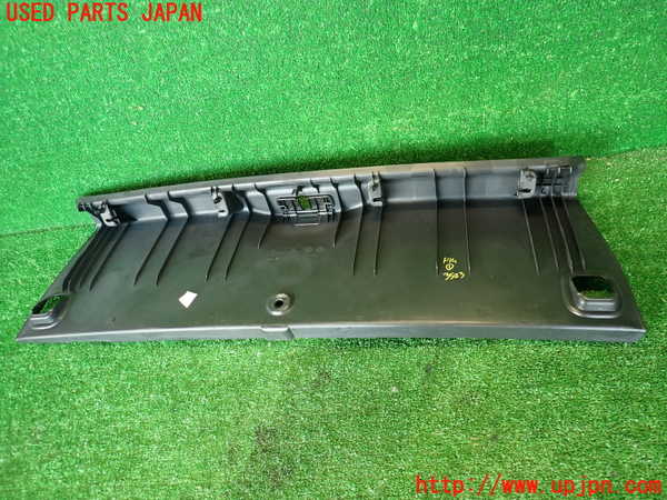 2UPJ-9235237691]プジョー・RCZ(T7R5F02)内装トリム類1 中古_5