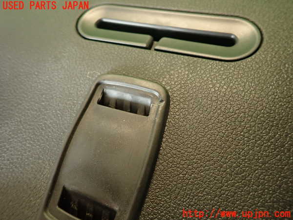 2UPJ-9235237692]プジョー・RCZ(T7R5F02)内装トリム類2 中古_2