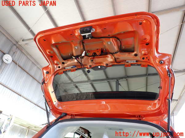 2UPJ-9235241566]VW・T-Cross(ティークロス)(C1DKR)バックドア リアゲート ハッチ 中古(43R-001108 M531)_2