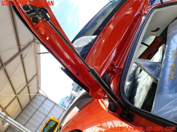 2UPJ-9235241584]VW・T-Cross(ティークロス)(C1DKR)リアゲートダンパー 中古_2