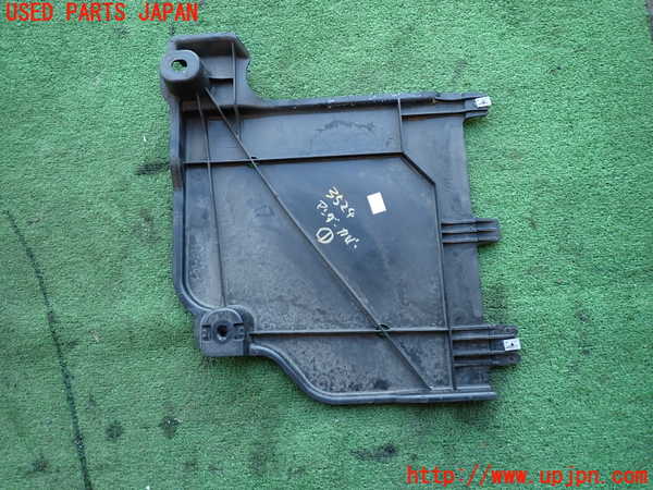 2UPJ-9235241721]VW・T-Cross(ティークロス)(C1DKR)アンダーカバー1 中古_2