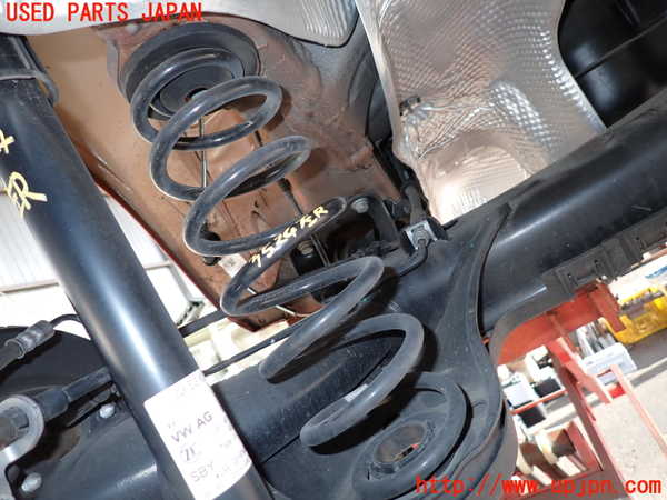2UPJ-9235245105]VW・T-Cross(ティークロス)(C1DKR)左リアスプリング 中古_2