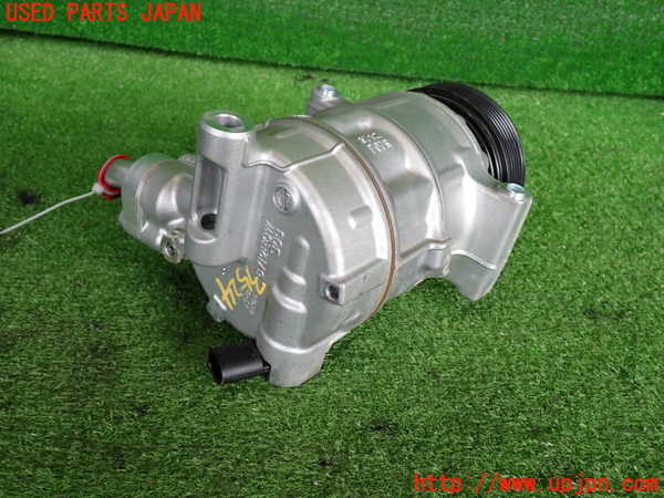 2UPJ-9235246025]VW・T-Cross(ティークロス)(C1DKR)エアコンコンプレッサー 中古_2