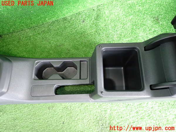 2UPJ-9235247540]VW・T-Cross(ティークロス)(C1DKR)センターコンソール 中古_3