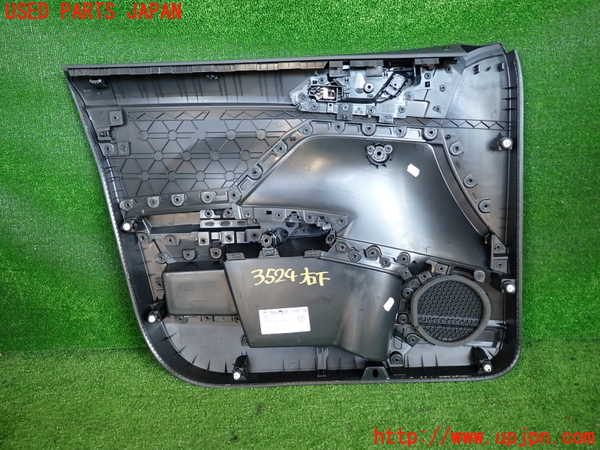 2UPJ-9235241234]VW・T-Cross(ティークロス)(C1DKR)右前ドア内張り 中古_2