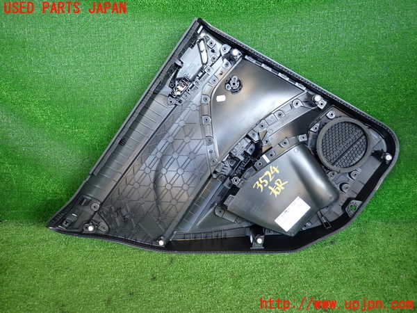 2UPJ-9235241294]VW・T-Cross(ティークロス)(C1DKR)右後ドア内張り 中古_2