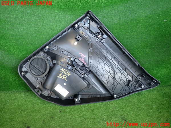 2UPJ-9235241324]VW・T-Cross(ティークロス)(C1DKR)左後ドア内張り 中古_2