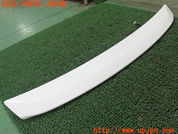 3UPJ=9235250057]アルテッツァ RS200 リミテッドII(SXE10)後期 純正 76085-53010 リアスポイラー ハイマウントストップランプ 中古_3