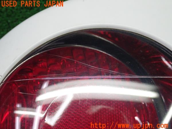 3UPJ=9235250547]アルテッツァ RS200 リミテッドII(SXE10)後期 純正 KOITO 53-5 テールランプ カバー付 中古_3