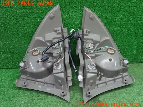 3UPJ=9235250547]アルテッツァ RS200 リミテッドII(SXE10)後期 純正 KOITO 53-5 テールランプ カバー付 中古_5