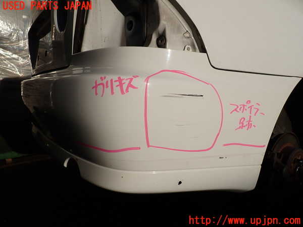 2UPJ-9235251610]アルテッツァ(SXE10)リアバンパー 中古_2