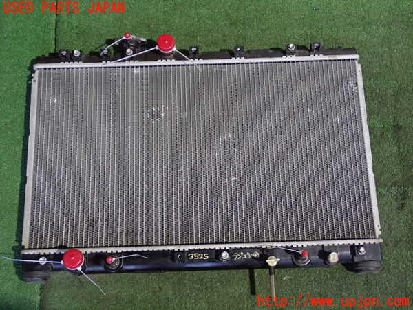 2UPJ-9235252321]アルテッツァ(SXE10)ラジエーター1 中古_2