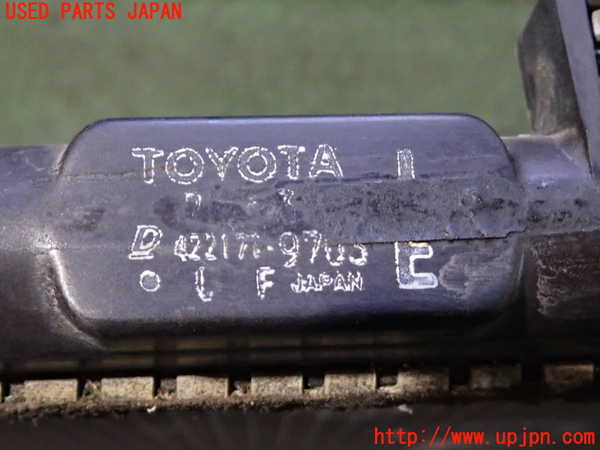 2UPJ-9235252321]アルテッツァ(SXE10)ラジエーター1 中古_3