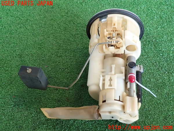 2UPJ-9235252510]アルテッツァ(SXE10)燃料ポンプ 中古_2