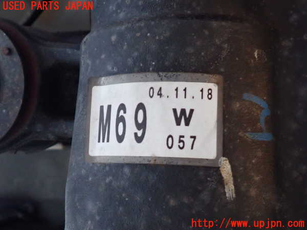 2UPJ-9235254355]アルテッツァ(SXE10)リアデフ 中古_3