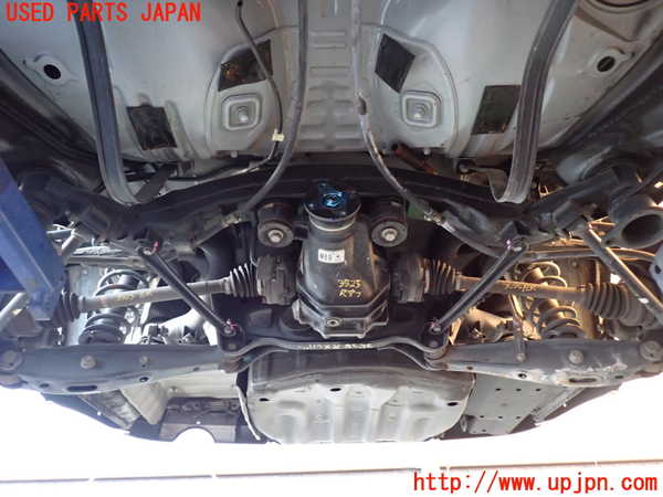 2UPJ-9235255295]アルテッツァ(SXE10)リアメンバー 中古_2